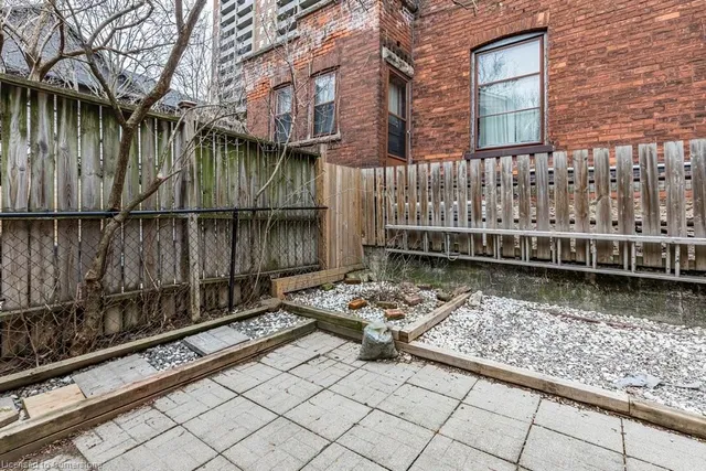 Additional property image - 196 Bold St