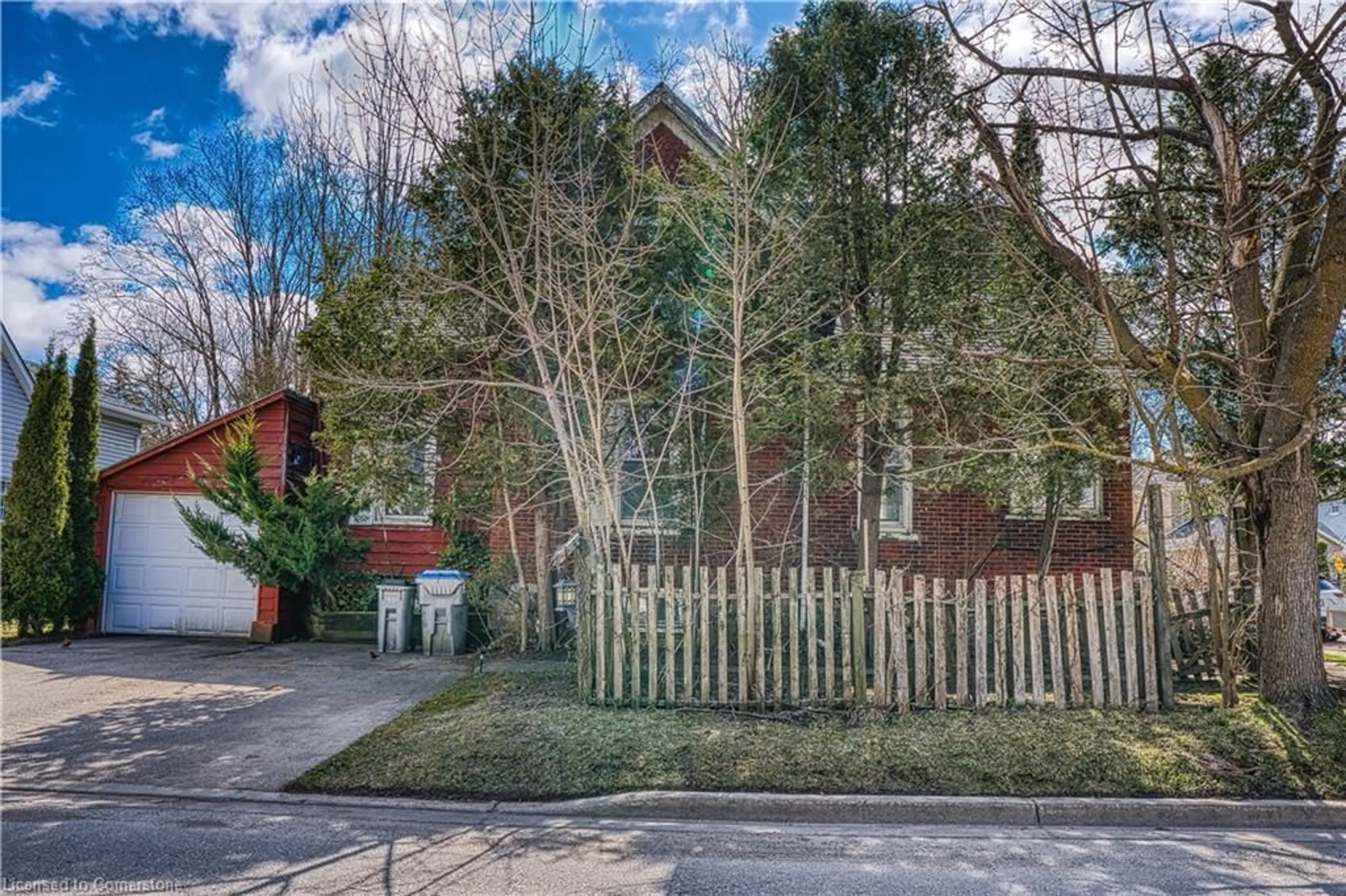 Home with brick exterior material, street for 195 Campbell St, Listowel Ontario N4W 1H8