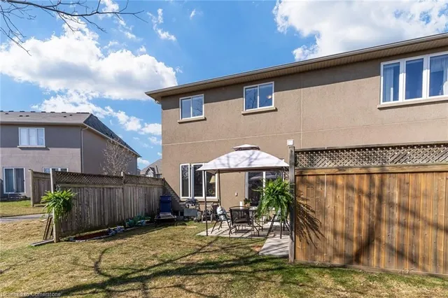 Primary image of 370 Stonehenge Drive Dr Unit 22