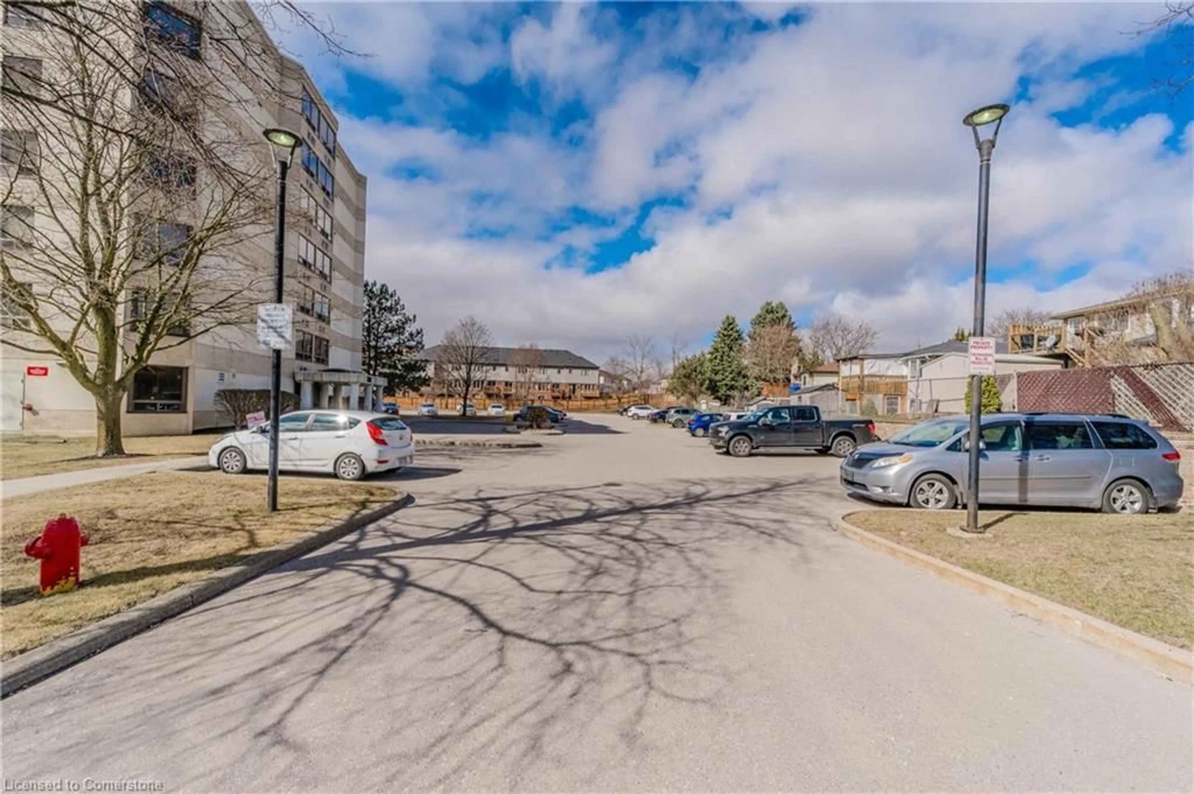 Unknown for 688 Preston Pky #301, Cambridge Ontario N3H 5K6