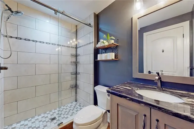 Additional property image - 397 King St Unit 108