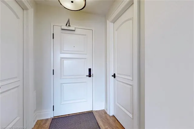 Additional property image - 397 King St Unit 108