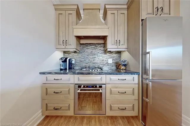 Additional property image - 397 King St Unit 108