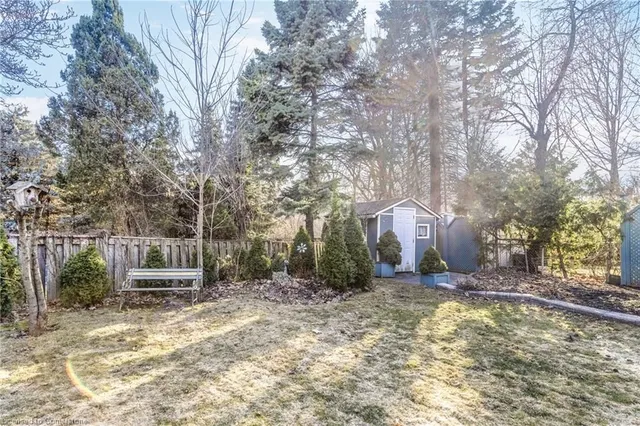 Additional image 9 of 3236 Cedartree Cres