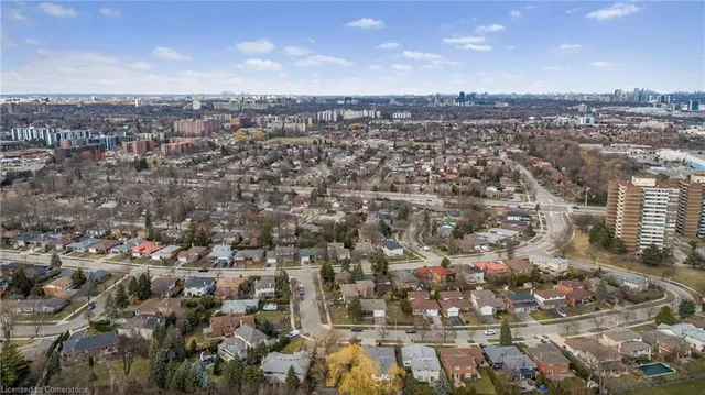 Primary image of 3236 Cedartree Cres