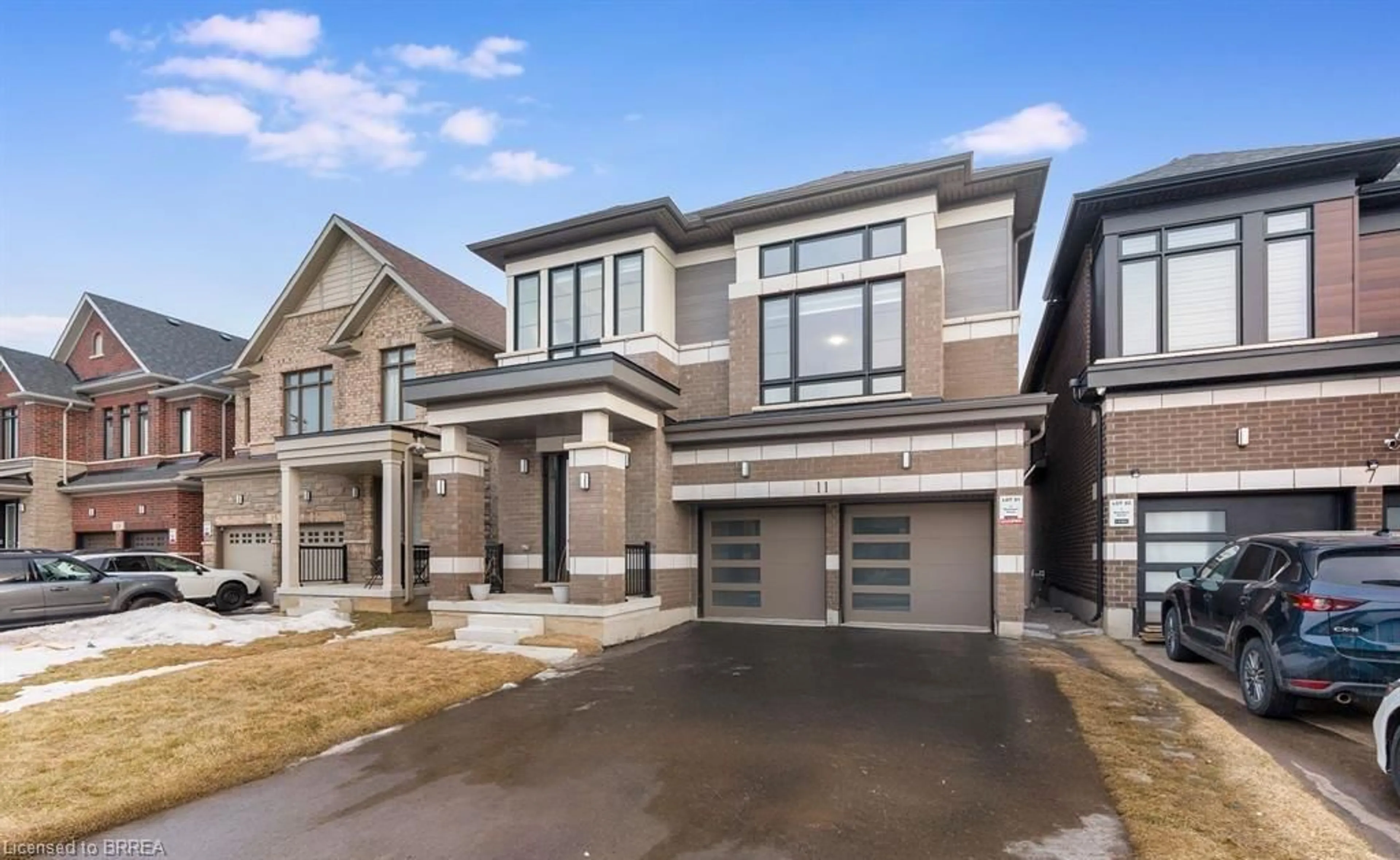 Home with brick exterior material, street for 11 Blackburn St, Cambridge Ontario N1S 0E1