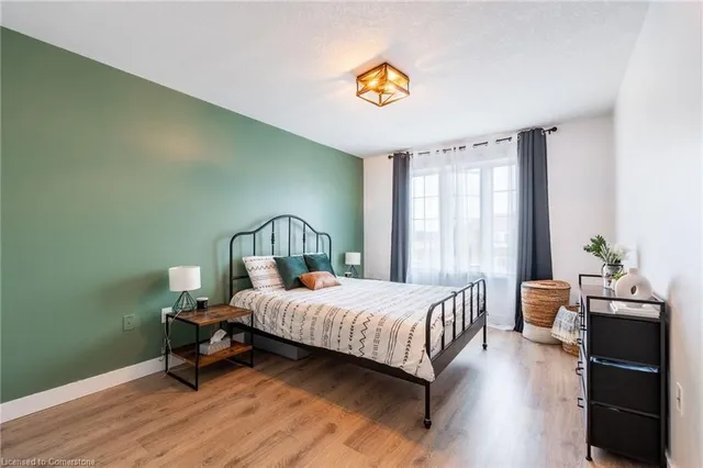 Additional property image - 11 Stockbridge Gdns Unit 5