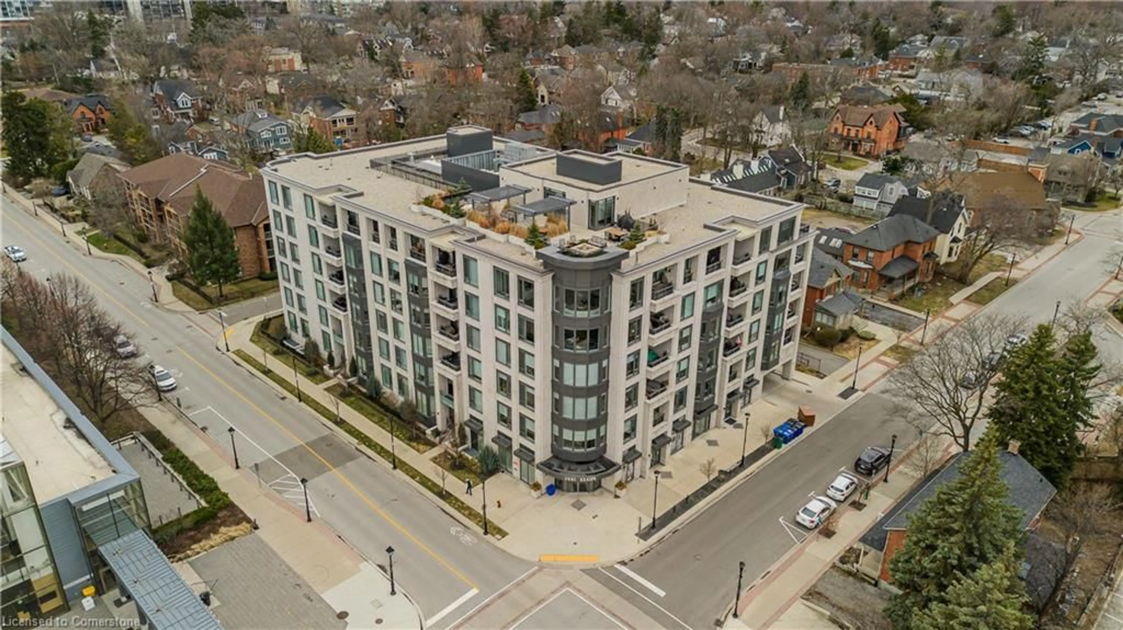 A pic from outside/outdoor area/front of a property/back of a property/a pic from drone, unknown for 1441 Elgin St #302, Burlington Ontario L7S 1E6