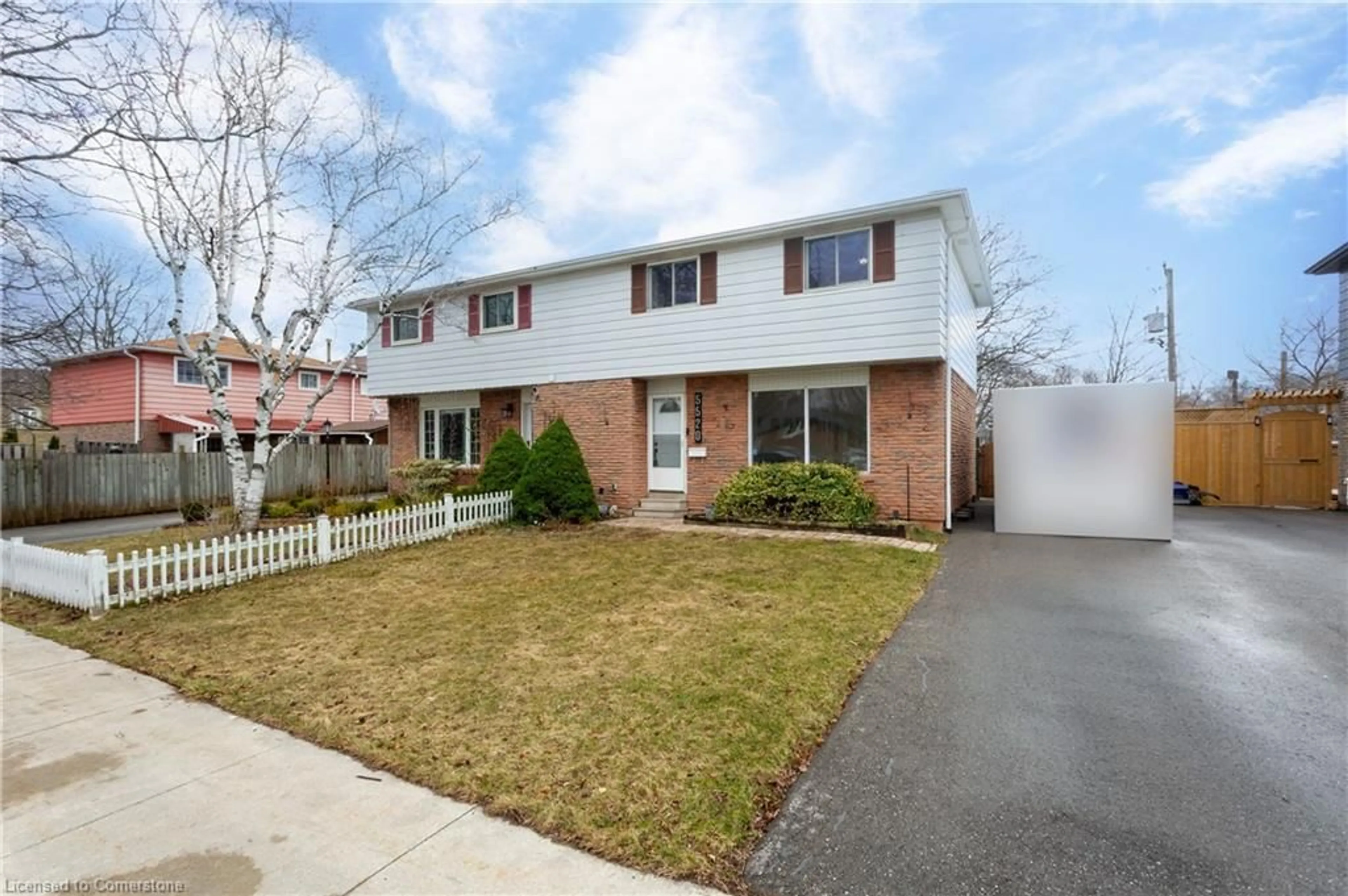 Home with brick exterior material, street for 5520 Spruce Ave, Burlington Ontario L7L 1P2