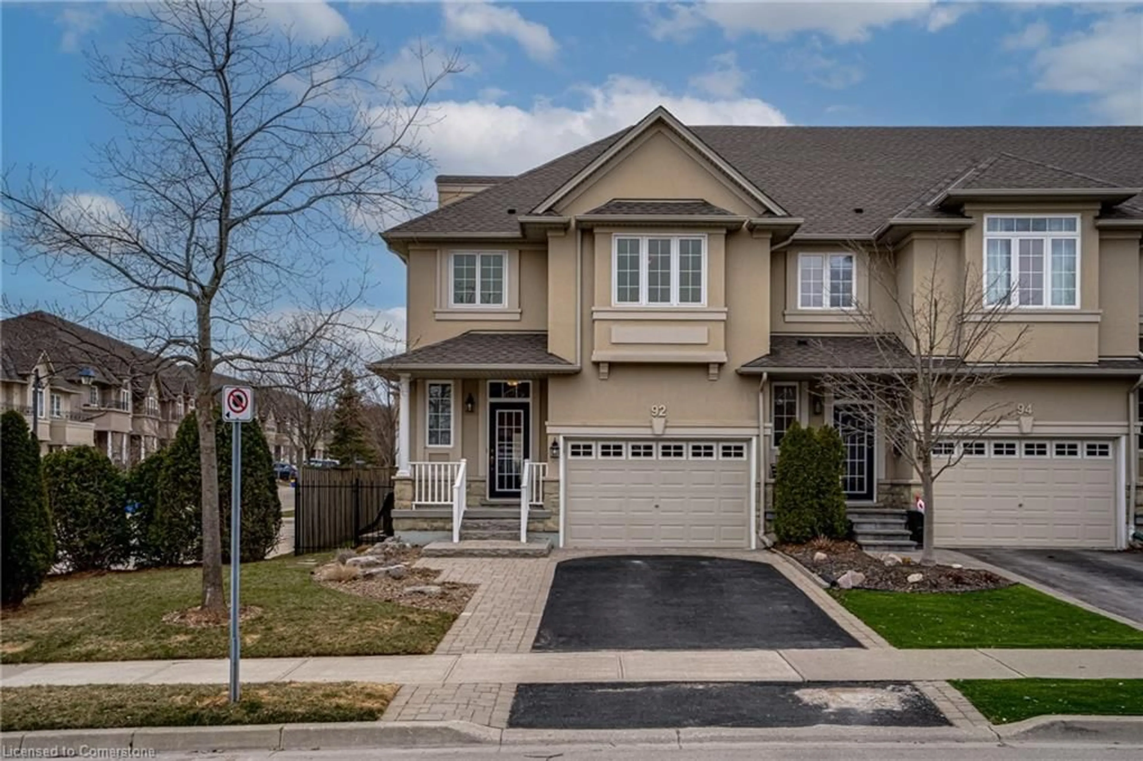 Unknown for 92 Newcombe Rd, Dundas Ontario L9H 0A6