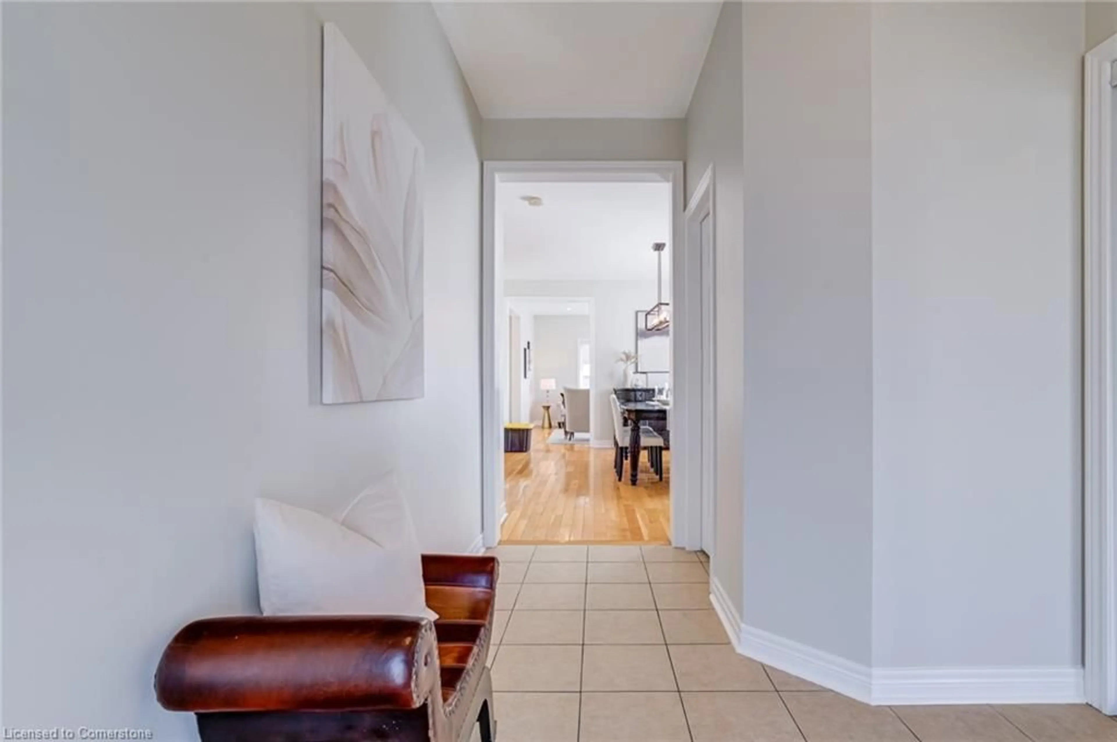 Indoor entryway for 148 Bayhampton Dr, Brampton Ontario L6P 3A8