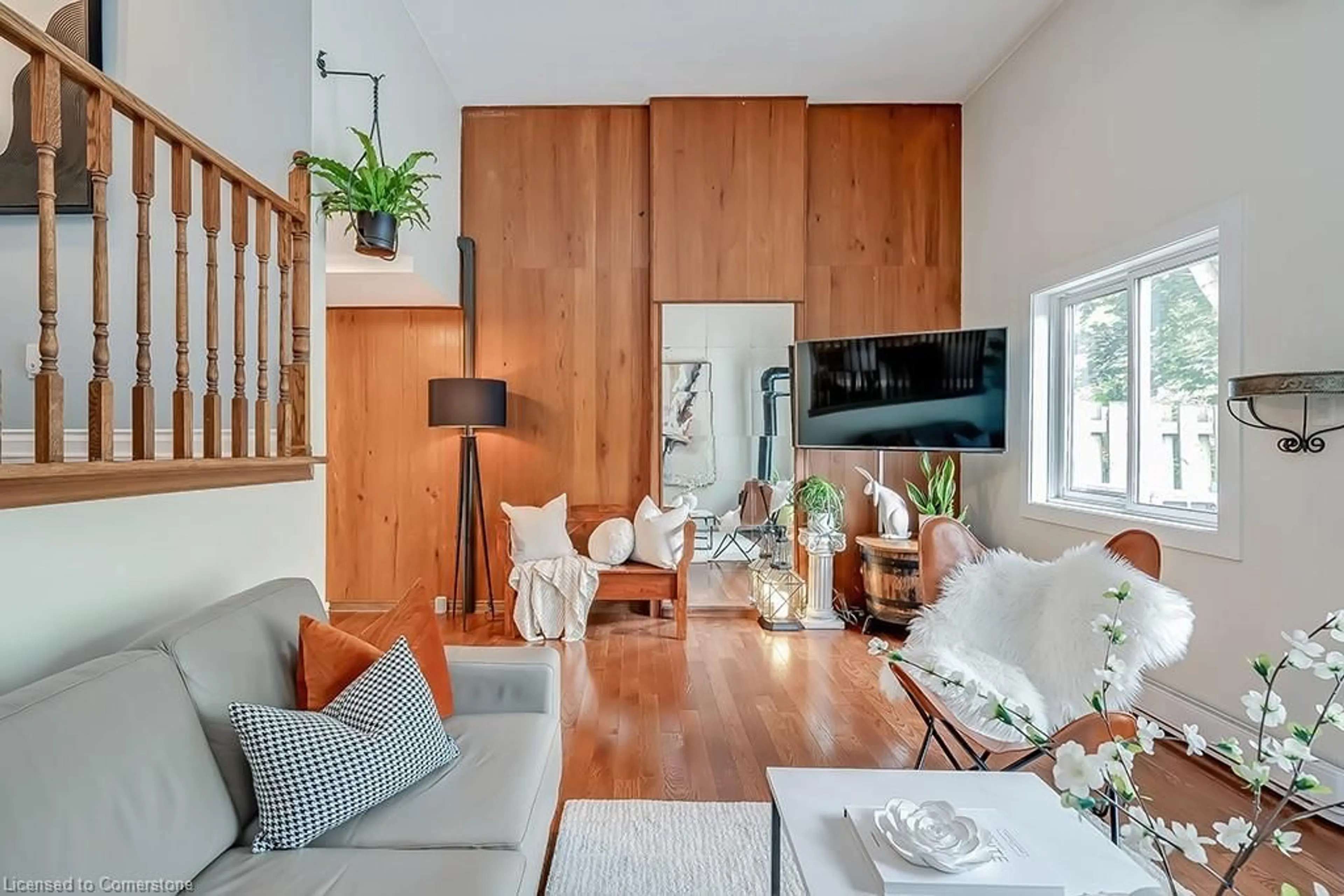 Living room with furniture, wood/laminate floor for 2145 Sherobee Rd #20, Mississauga Ontario L5A 3G8