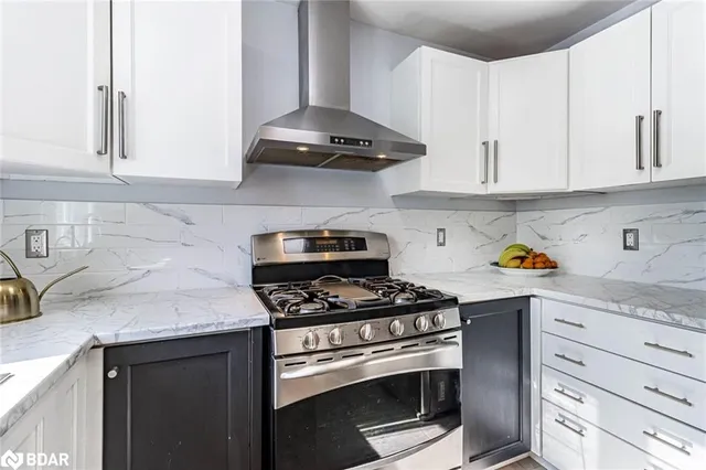 Additional property image - 450 Oaktree Cir