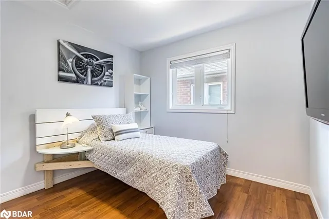 Additional property image - 450 Oaktree Cir