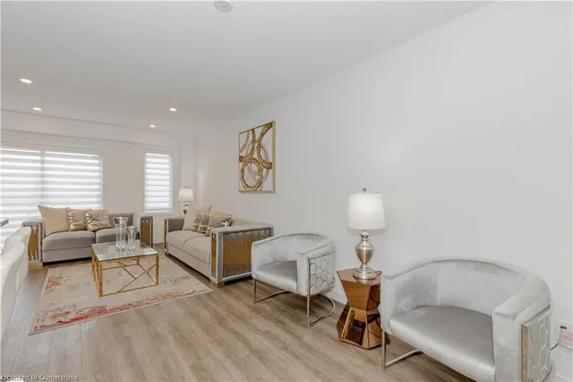 Additional property image - 107 Pony Way