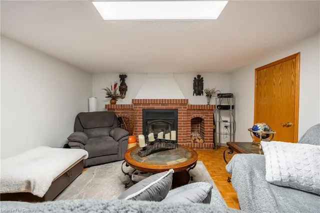 Additional property image - 68 Montmorency Dr