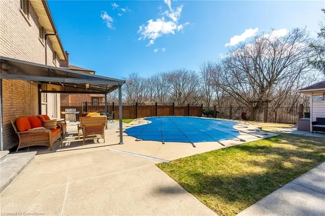 Additional property image - 68 Montmorency Dr