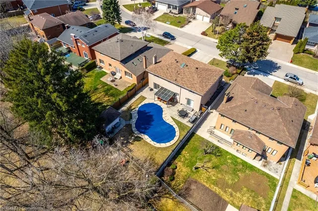 Additional property image - 68 Montmorency Dr