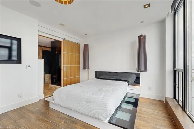Additional property image - 2121 Lake Shore Blvd Unit UPH2701