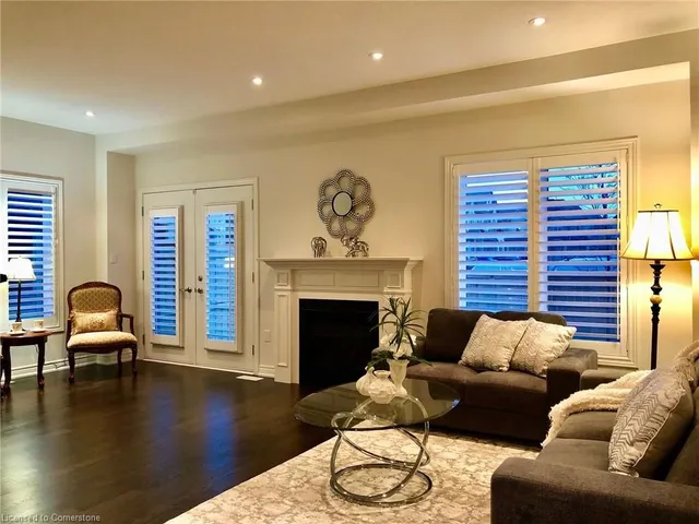 Additional image 18 of 92 Sonoma Valley Cres