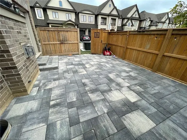 Additional image 3 of 92 Sonoma Valley Cres