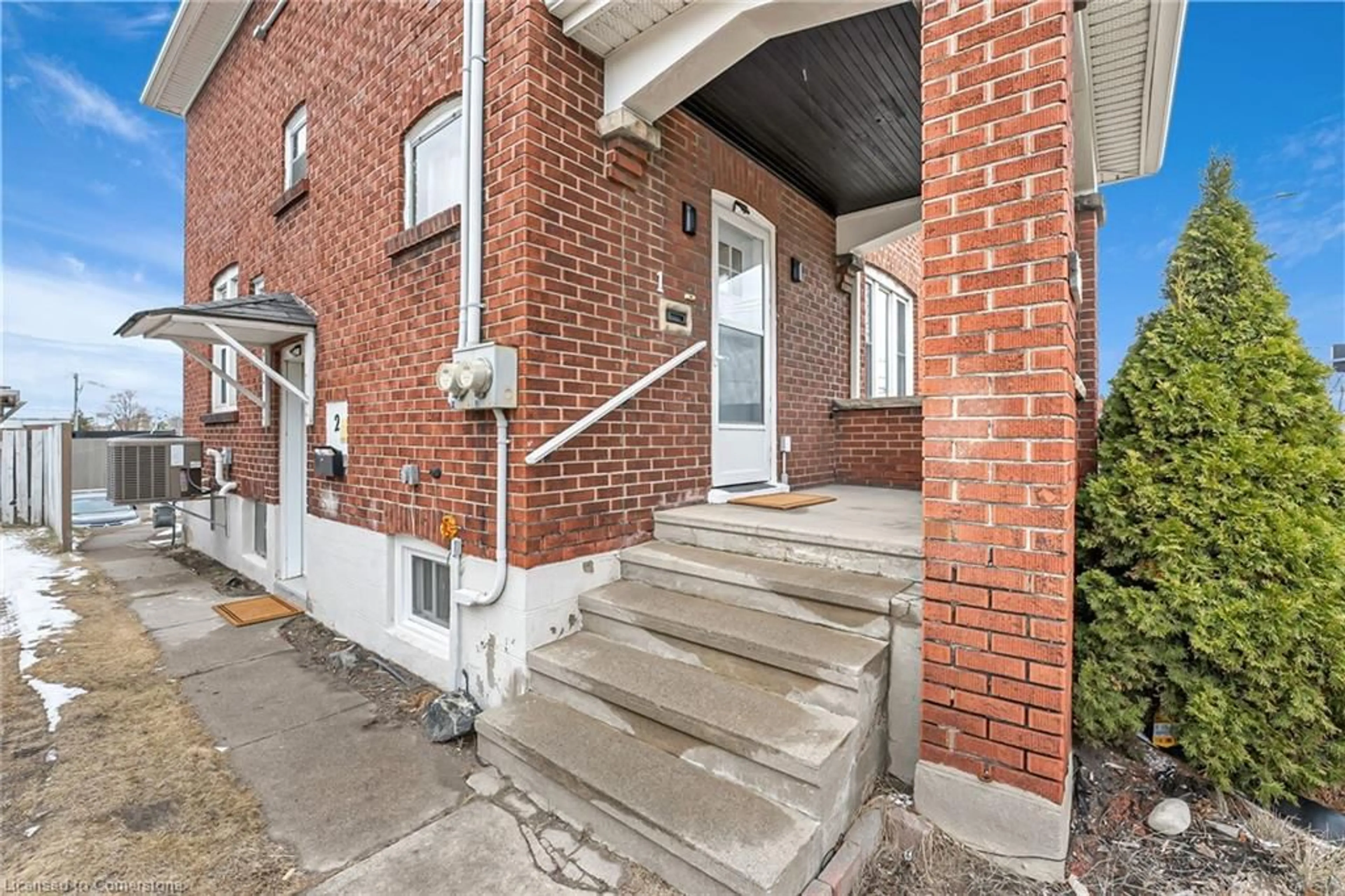 Unknown for 436 Courtland Ave, Kitchener Ontario N2G 2W4