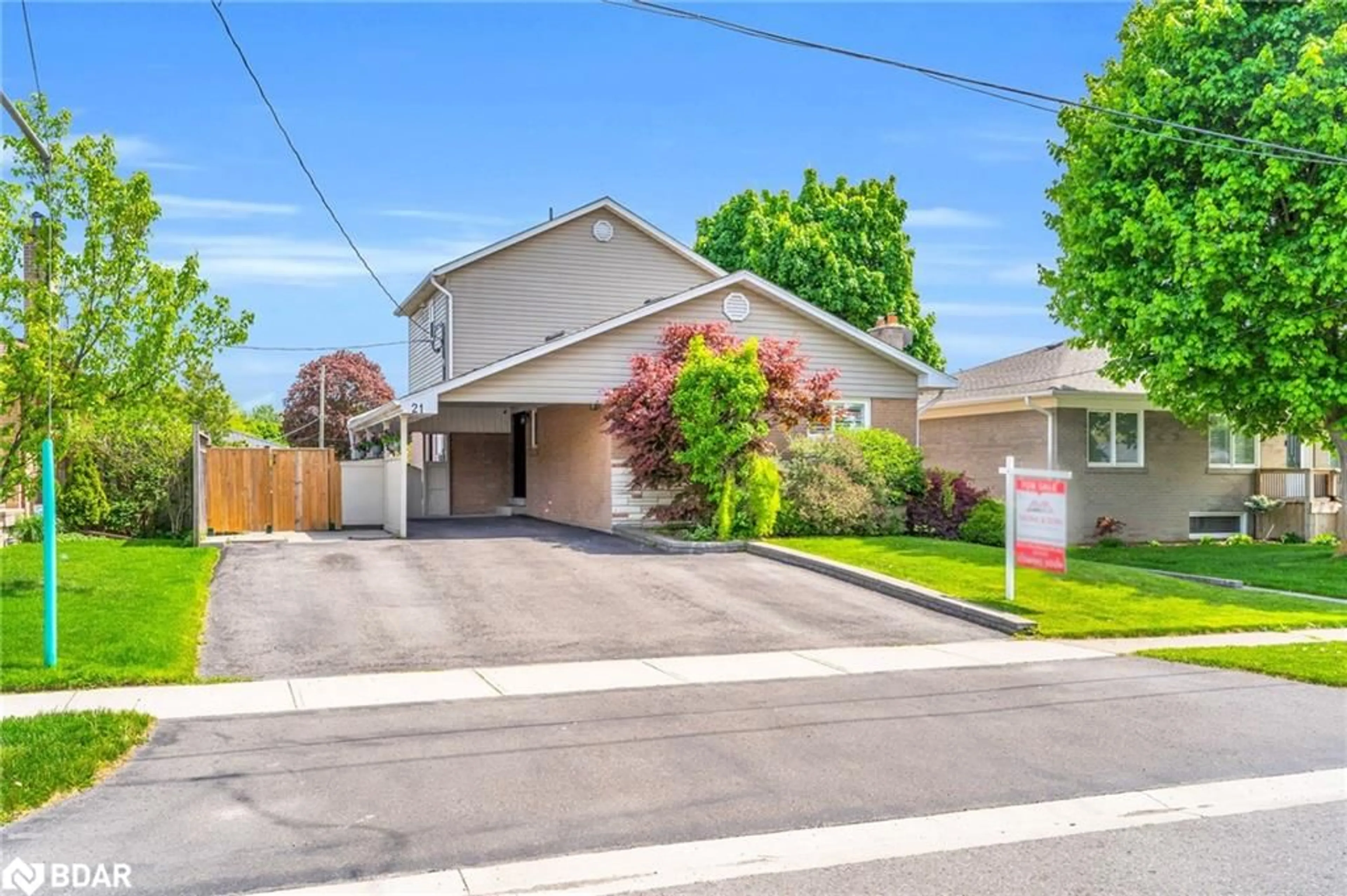 Unknown for 21 Bairstow Cres, Georgetown Ontario L7G 1L9