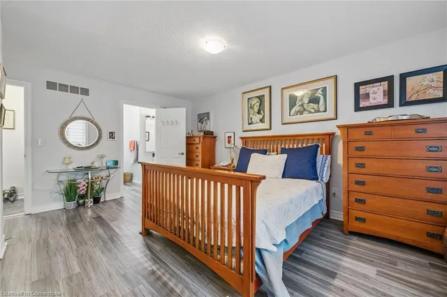 Additional property image - 810 Golf Links Rd Unit 31