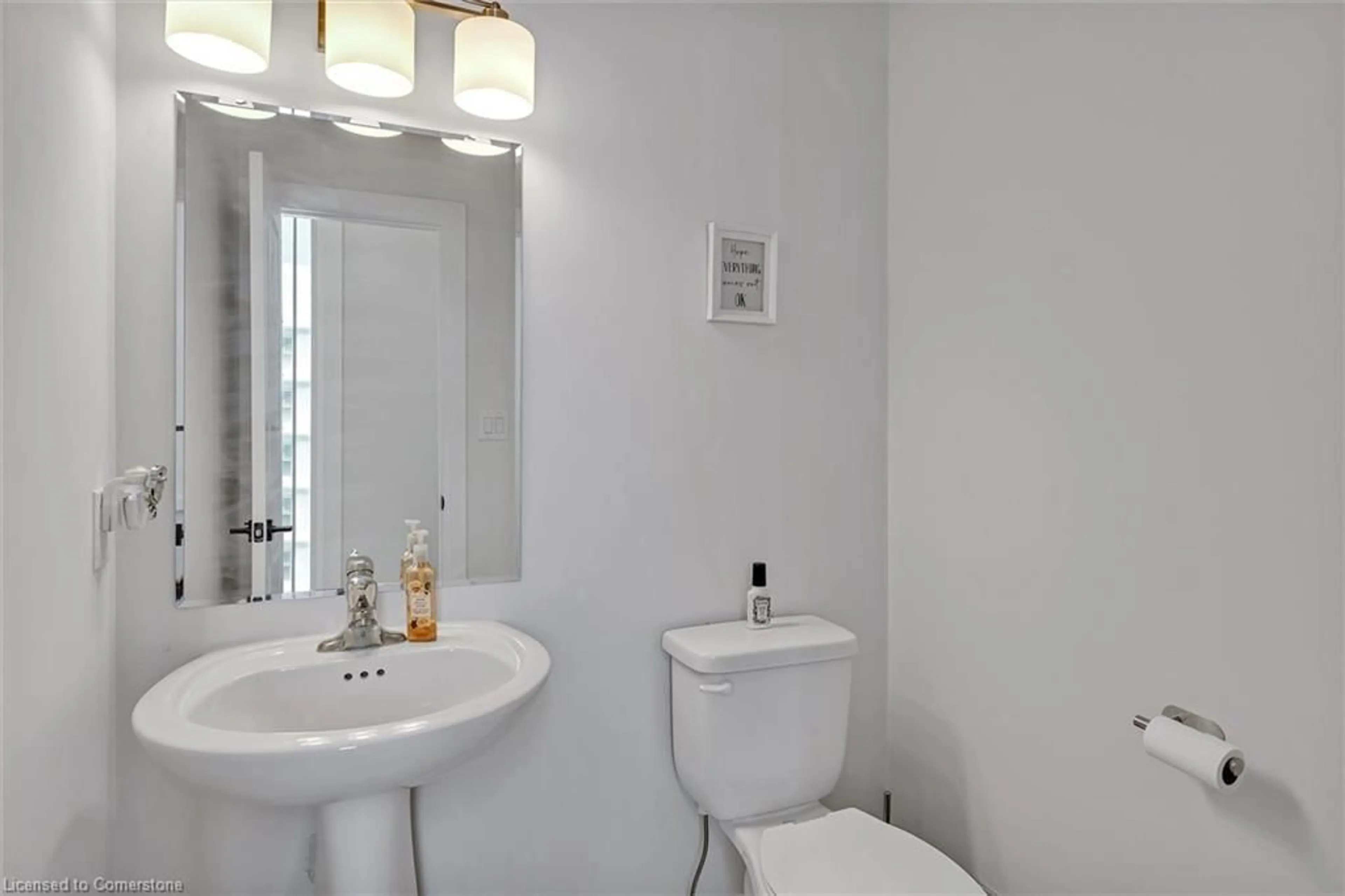 Standard bathroom, unknown for 730 Whetstone Lane, Peterborough Ontario K9H 0G8