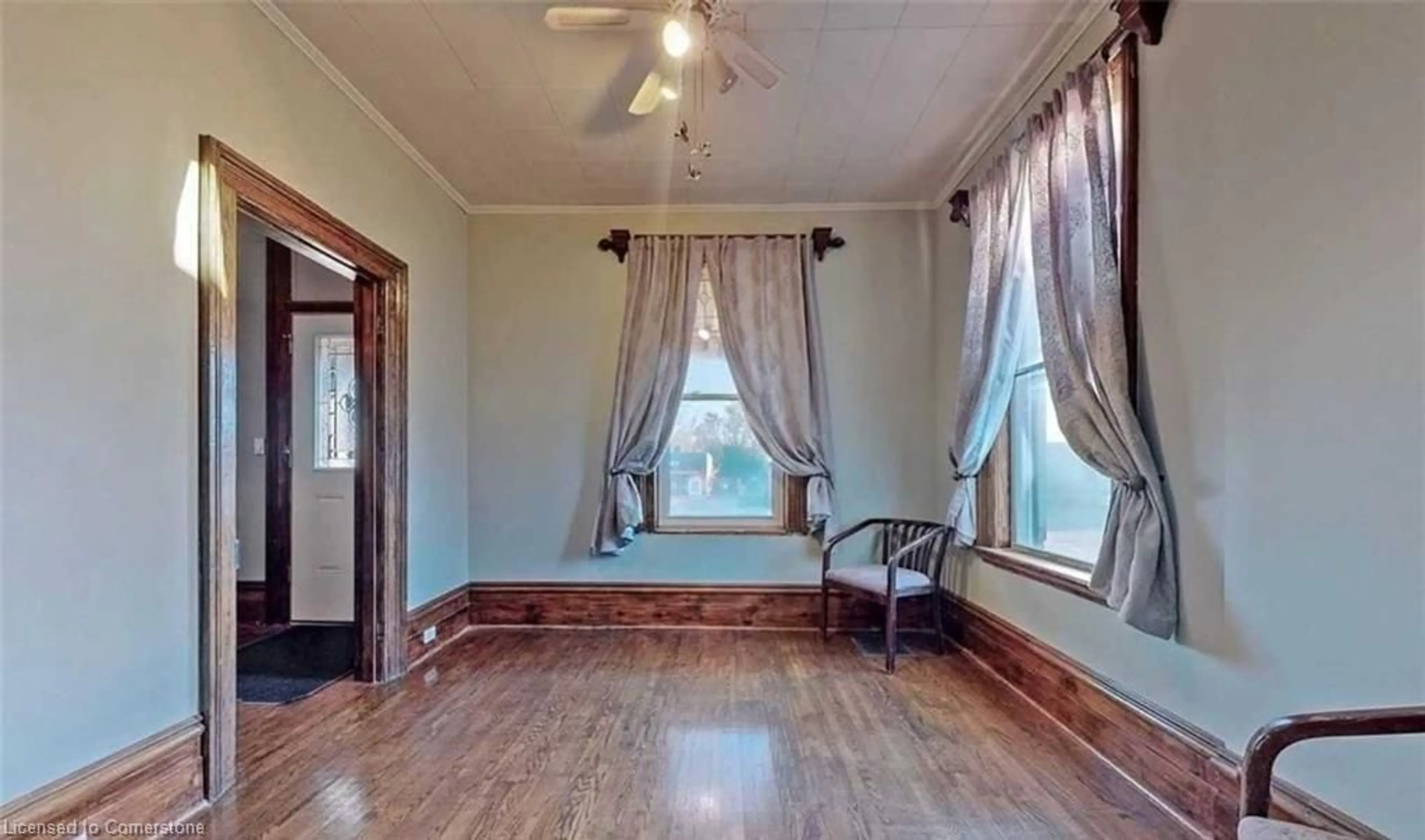 Unknown for 225 Dundas St, Woodstock Ontario N4S 1A8