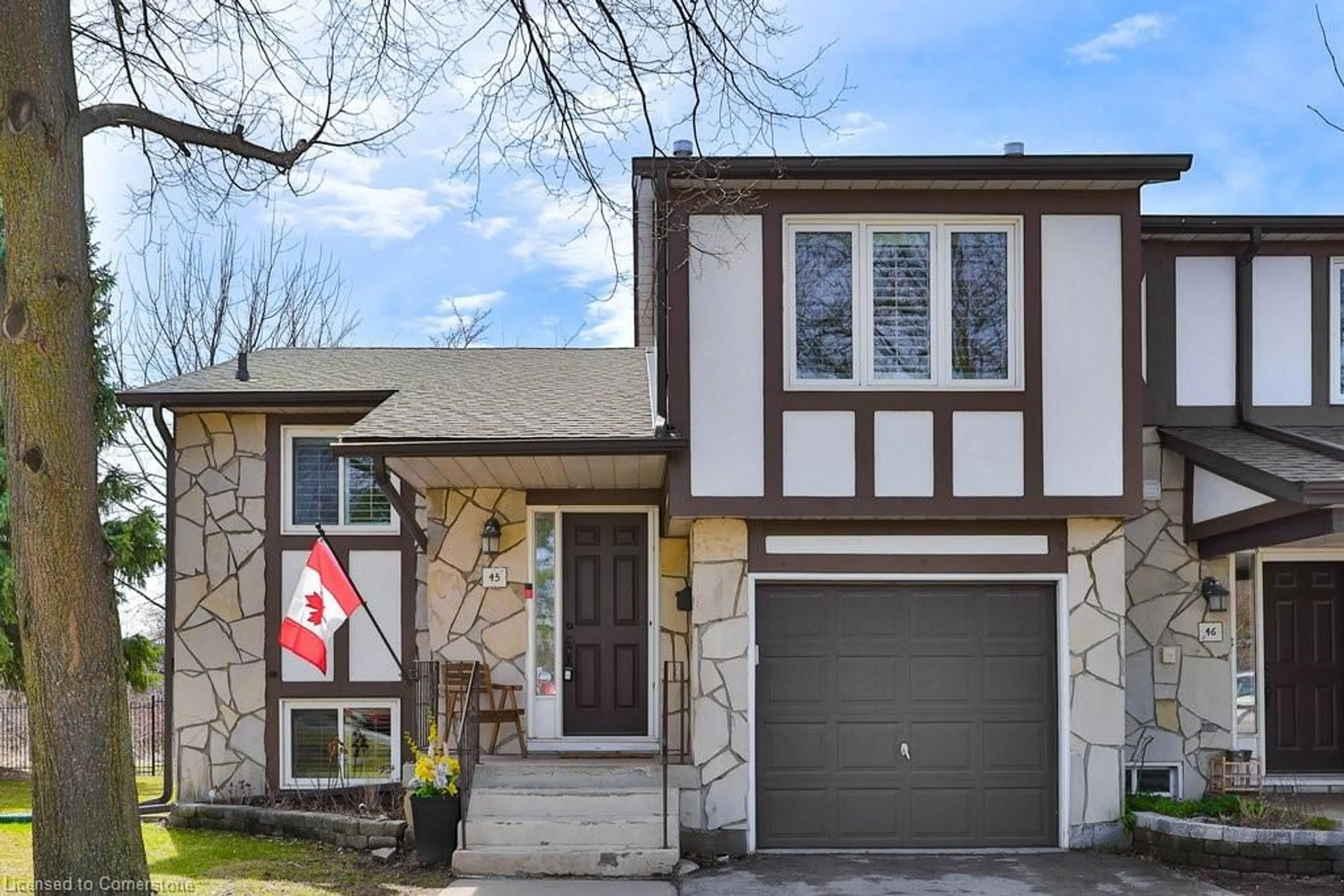Home with brick exterior material, street for 2200 Glenwood School Dr #45, Burlington Ontario L7R 4H3