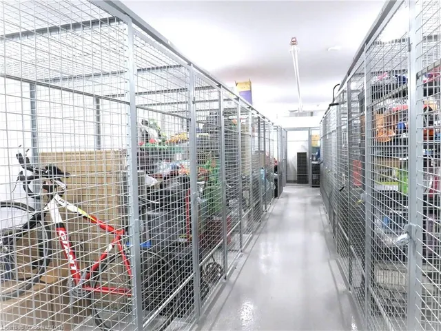 Additional property image - 470 Dundas St Unit 305