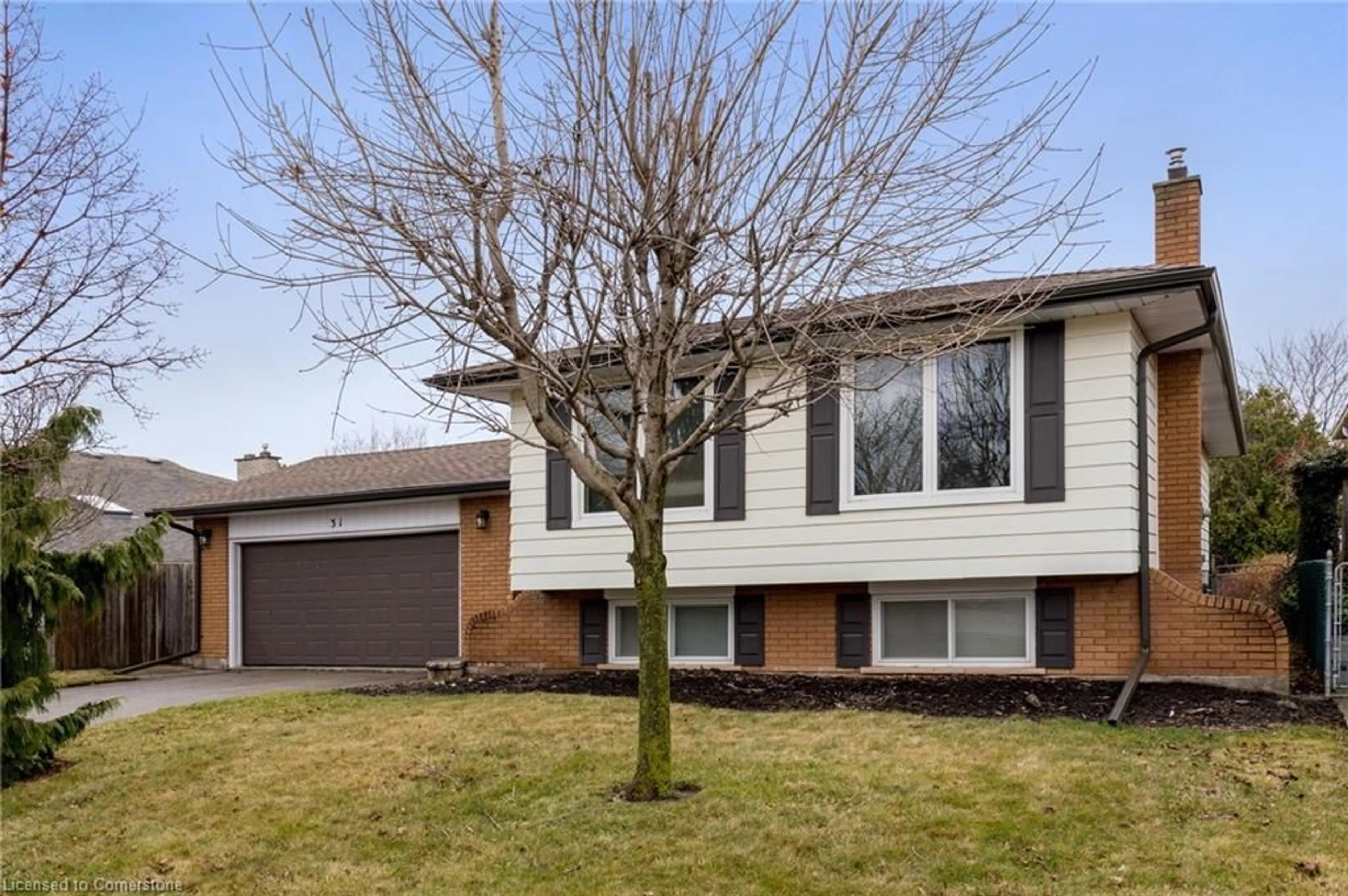 Home with brick exterior material, street for 31 Green Forest Dr, Stoney Creek Ontario L8G 3A9