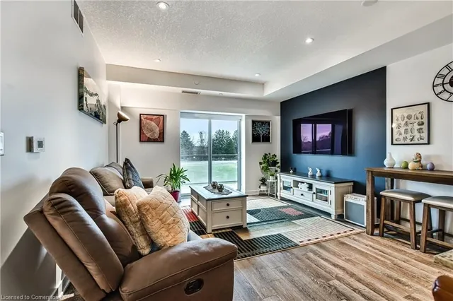 Additional property image - 16 Markle Cres Unit 403