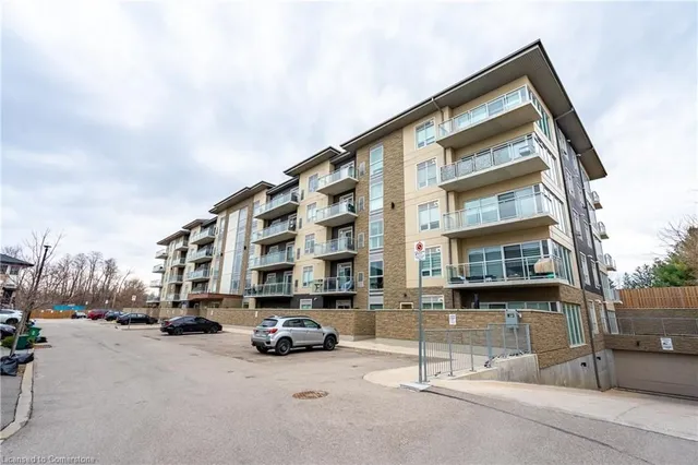 Additional property image - 16 Markle Cres Unit 403