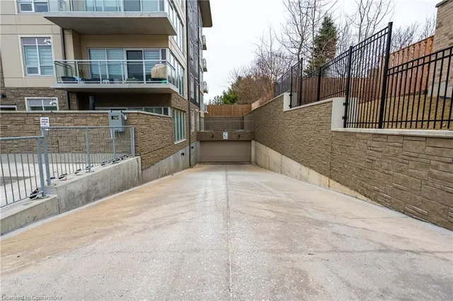 Additional property image - 16 Markle Cres Unit 403