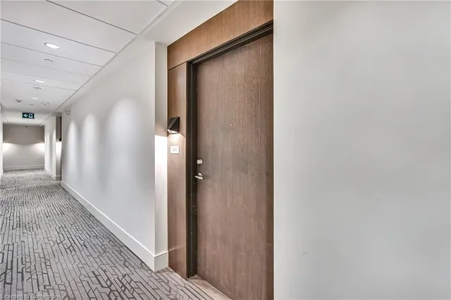 Additional property image - 16 Markle Cres Unit 403