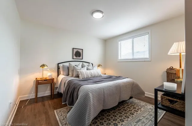 Additional property image - 14 Yorkdale Cres