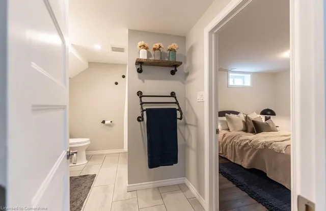 Additional property image - 14 Yorkdale Cres