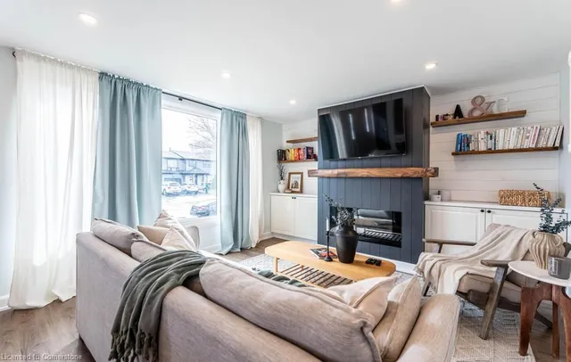 Additional property image - 14 Yorkdale Cres