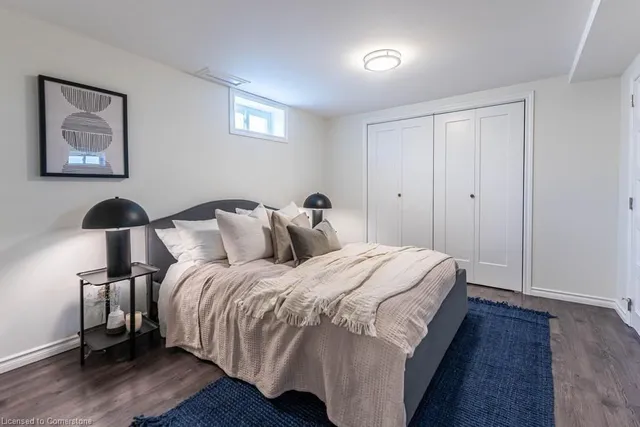 Additional property image - 14 Yorkdale Cres