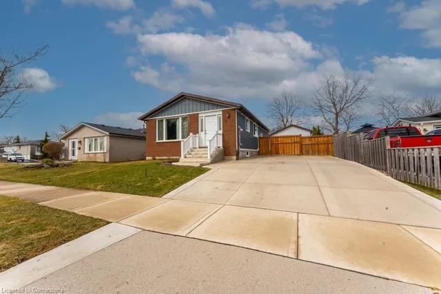 Additional property image - 14 Yorkdale Cres