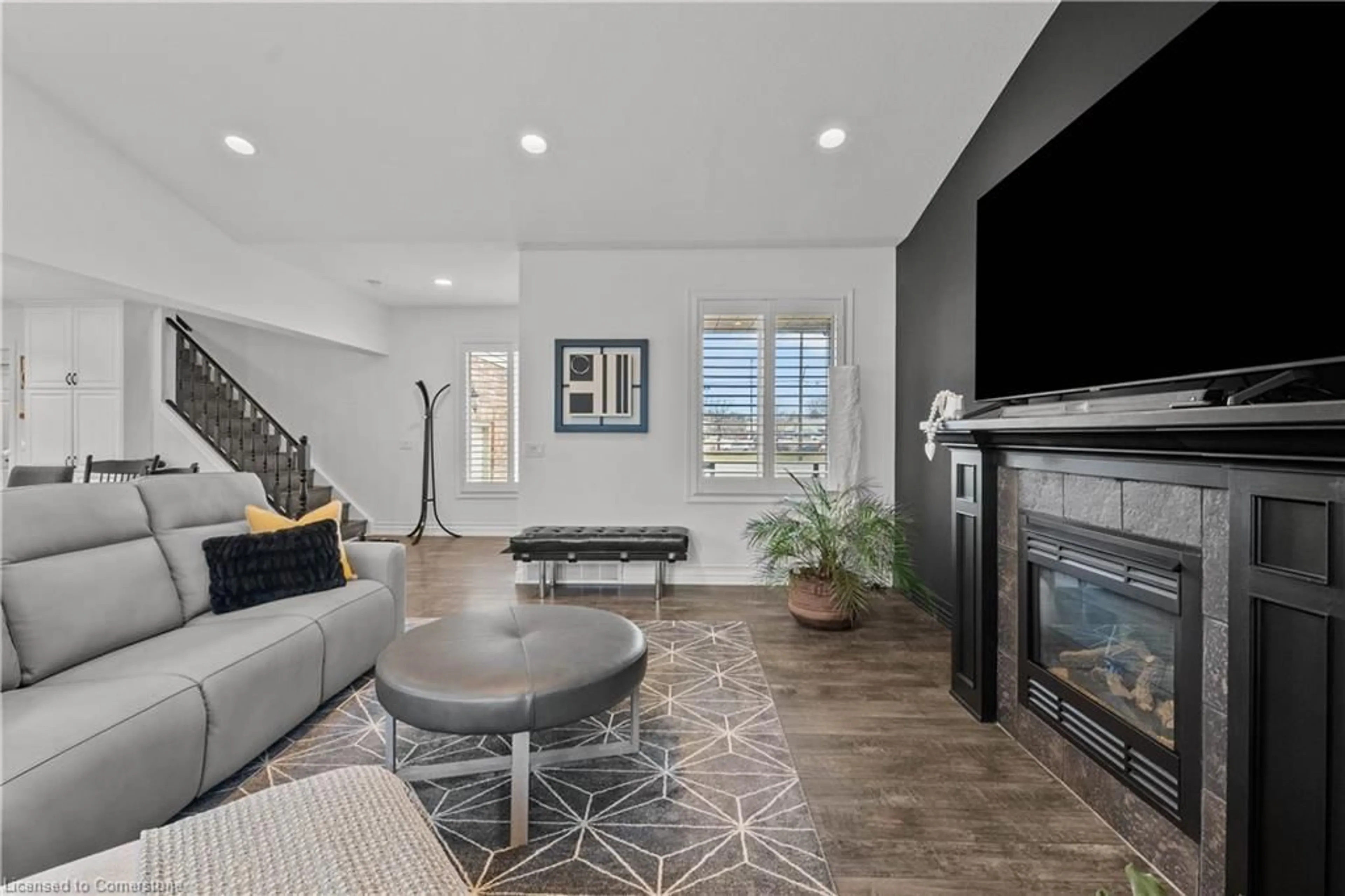 Living room with furniture, unknown for 351 Clarke Rd, London Ontario N5W 5G4