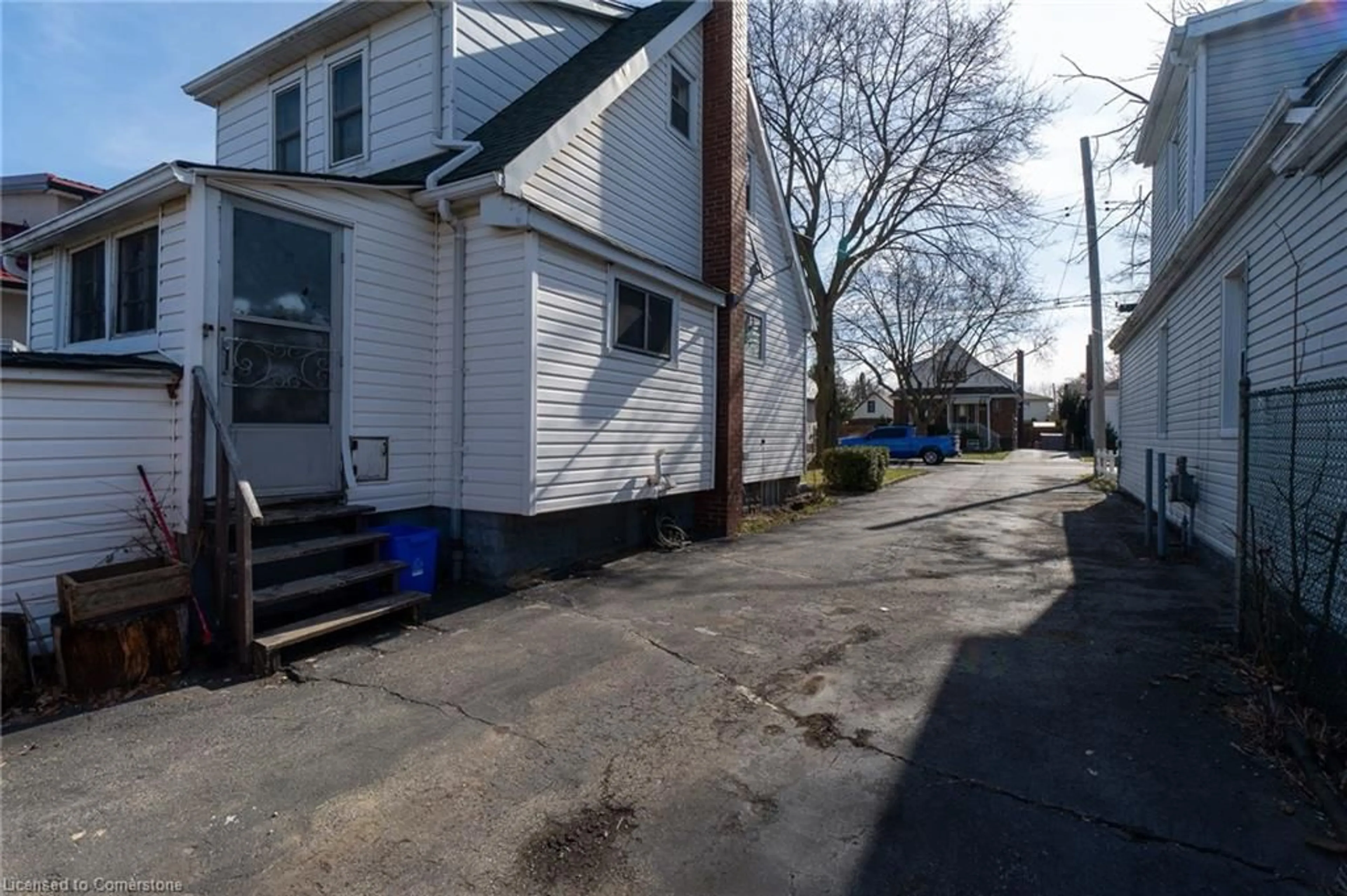 Unknown for 224 Cochrane Rd, Hamilton Ontario L8K 3G6