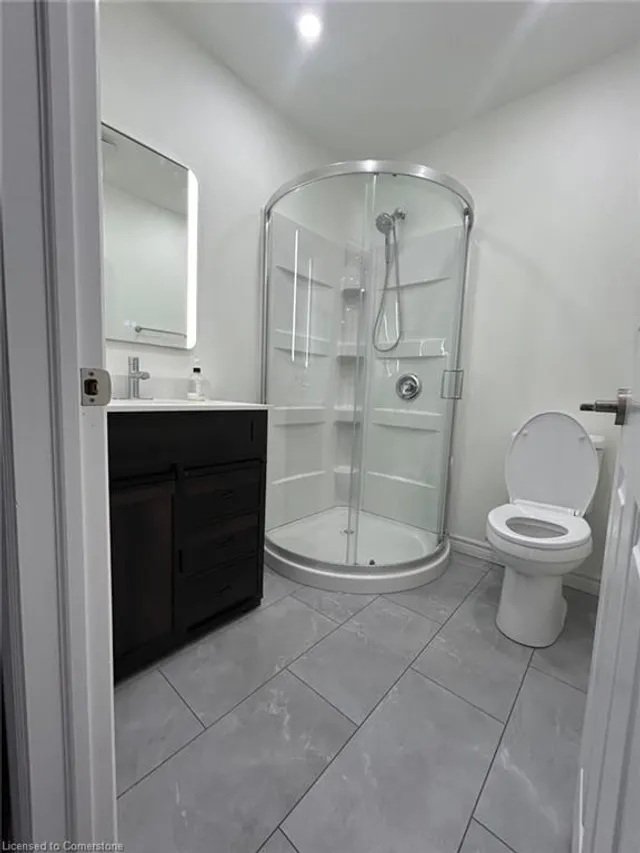 Additional property image - 31 Sofitel Dr