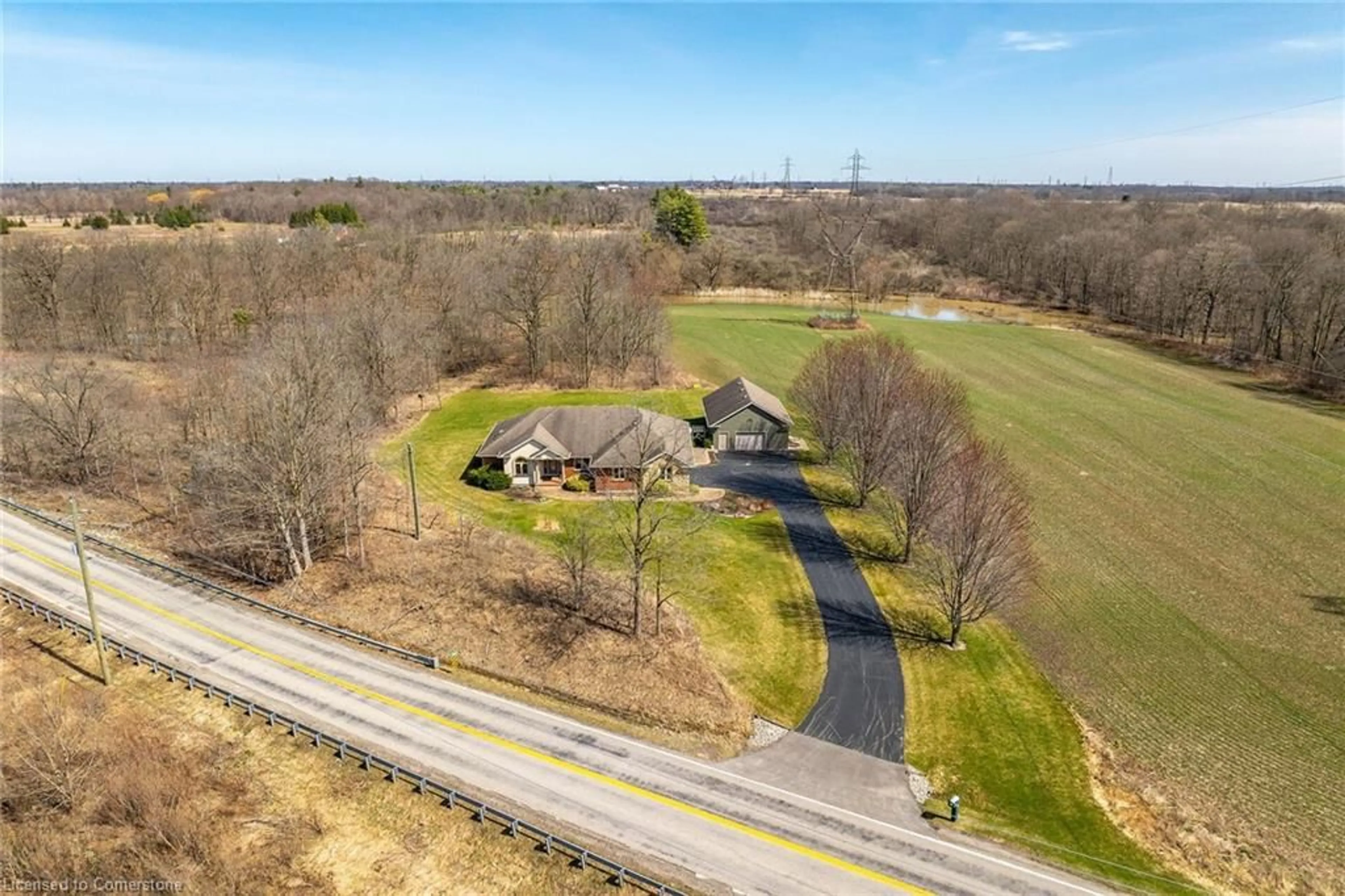A pic from outside/outdoor area/front of a property/back of a property/a pic from drone, unknown for 78 Pauline Johnson Rd, Caledonia Ontario N3W 2G9