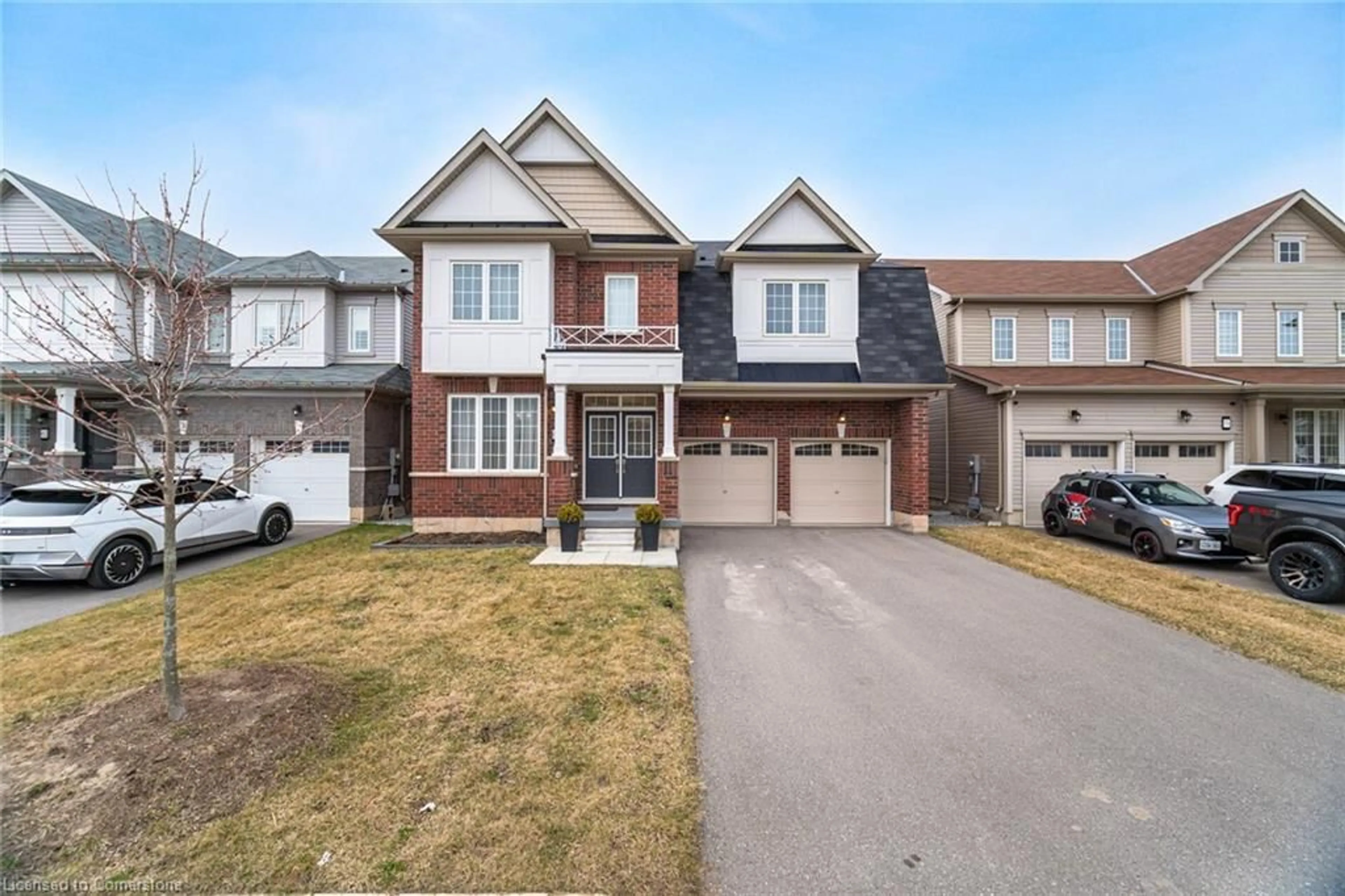 Home with brick exterior material, street for 60 Esther Cres, Thorold Ontario L3B 0G2
