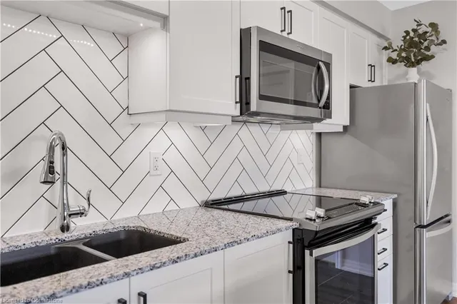 Additional property image - 195 Commonwealth St Unit 403