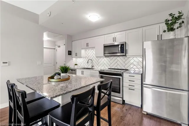 Additional property image - 195 Commonwealth St Unit 403