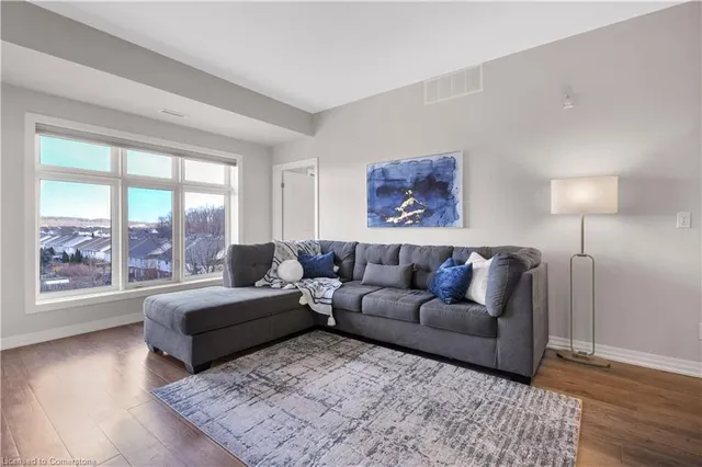 Additional property image - 195 Commonwealth St Unit 403